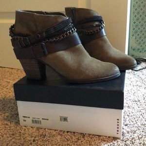 Trouvé “Bristol” Booties in Moss